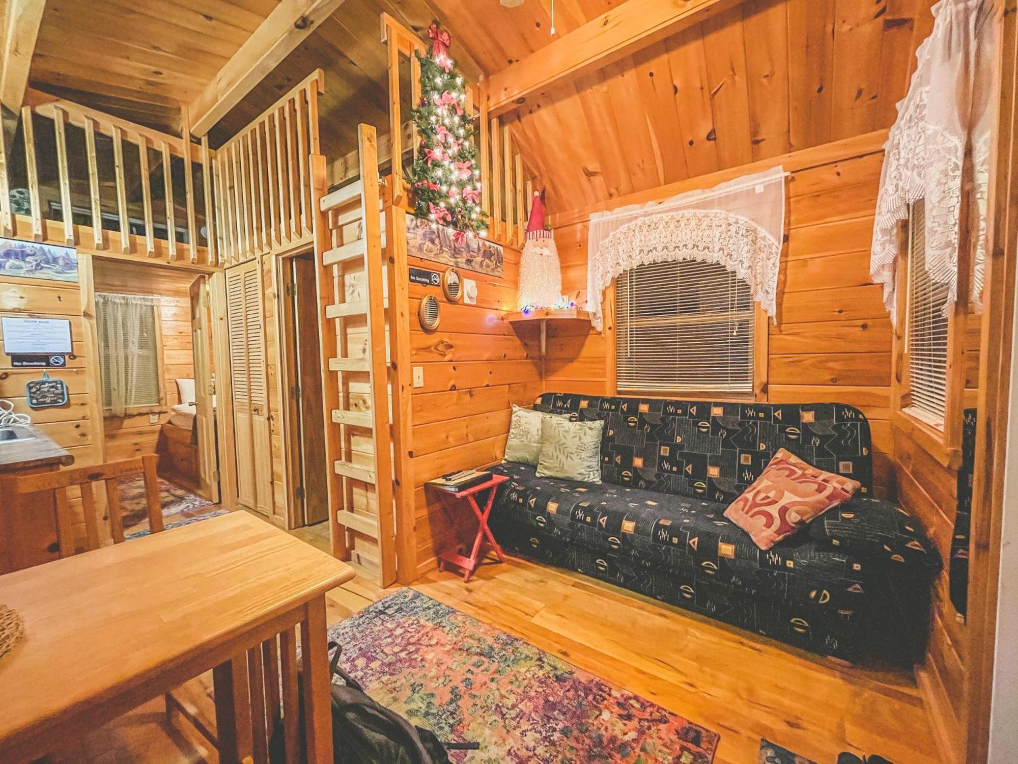 Motel Long Lake And Cottages Habitación foto