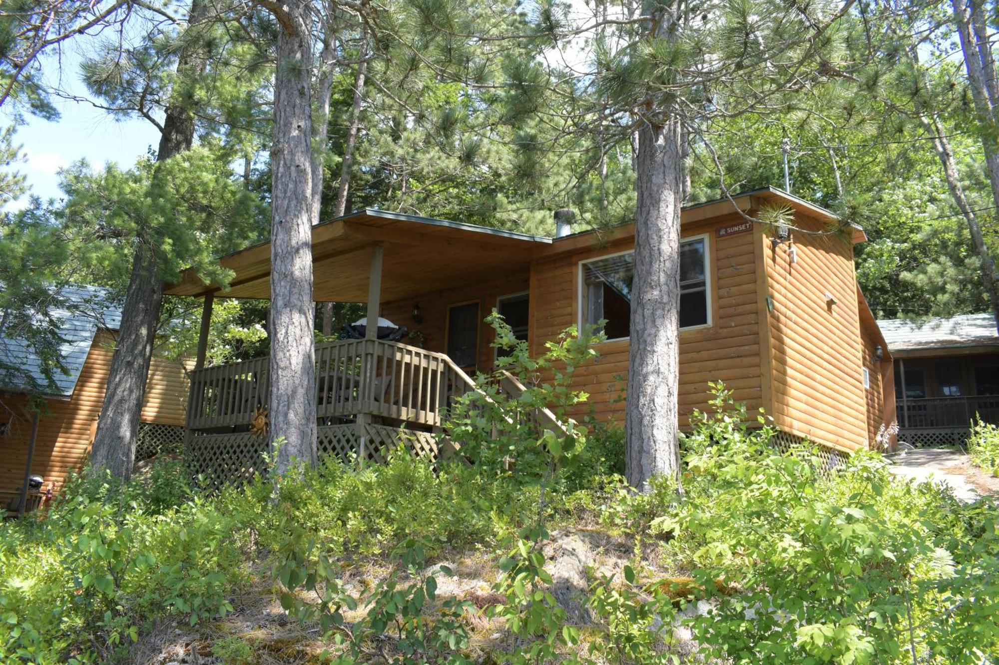 Motel Long Lake And Cottages Exterior foto